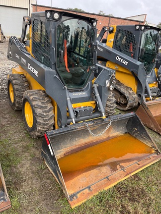 Photo of a 2024 John Deere 324G