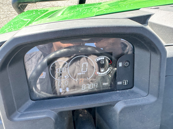 2023 John-Deere XUV865M Diesel