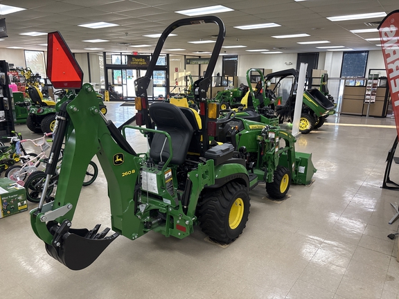 New In-Stock 2024 John Deere 1025R Compact Utility Tractors at Koenig Equipment in Urbana, OH - Photo6