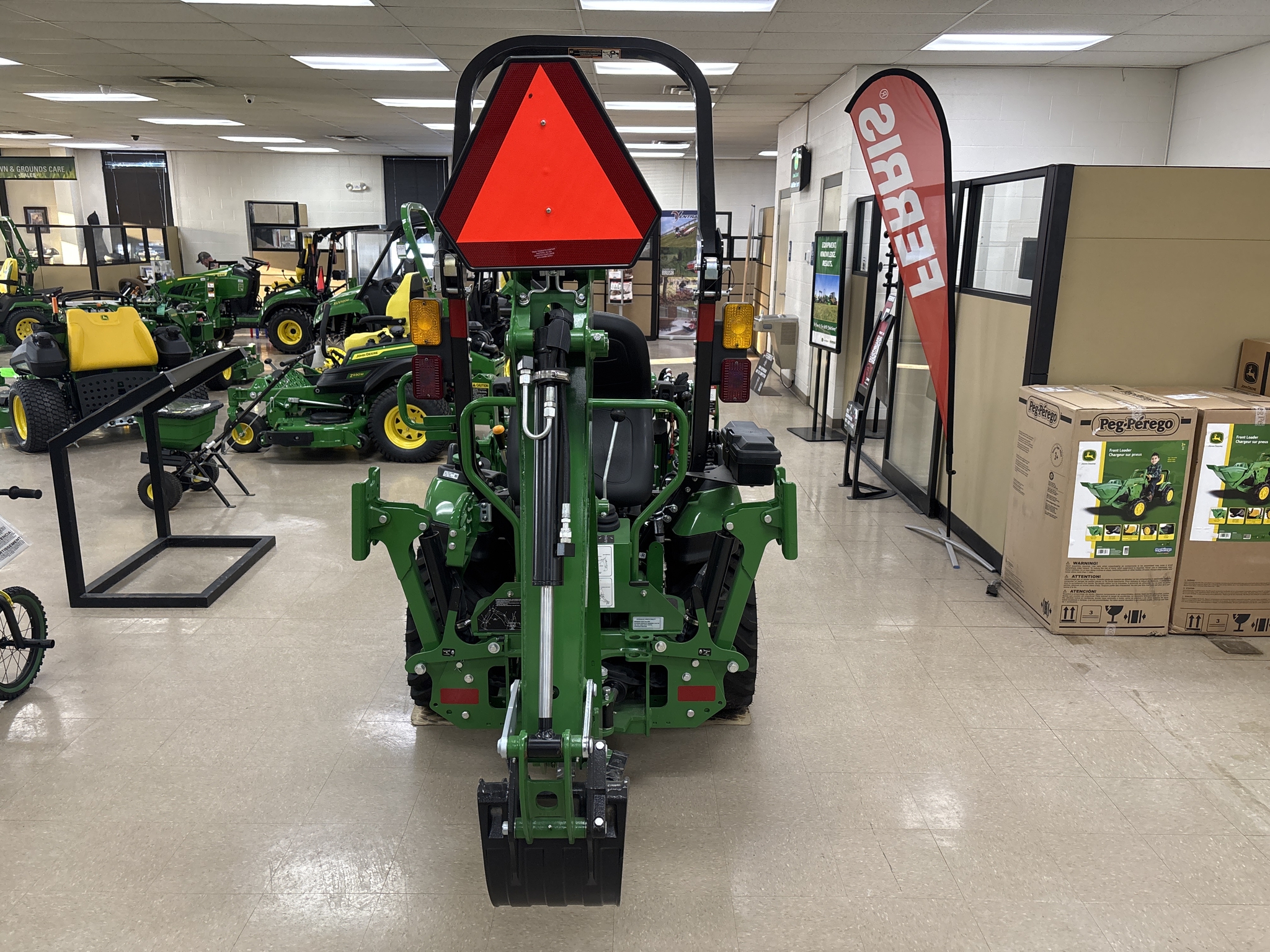 New In-Stock 2024 John Deere 1025R Compact Utility Tractors at Koenig Equipment in Urbana, OH - PhotoXL7