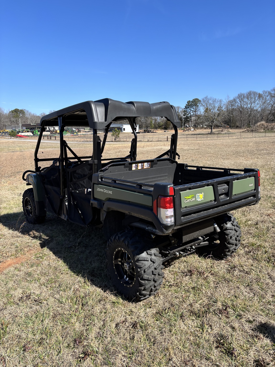 2025 John Deere XUV 825M Image 4