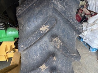 Photo of 2023 John Deere 6110M