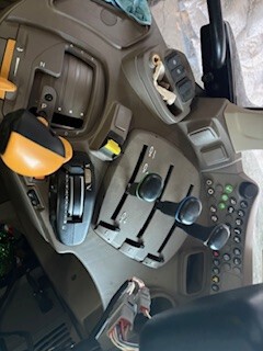 Photo of 2023 John Deere 6110M