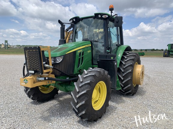 Photo of 2023 John Deere 6110M