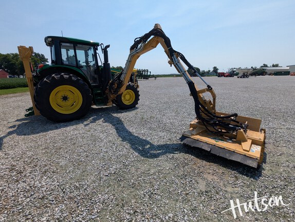 Photo of 2023 John Deere 6110M