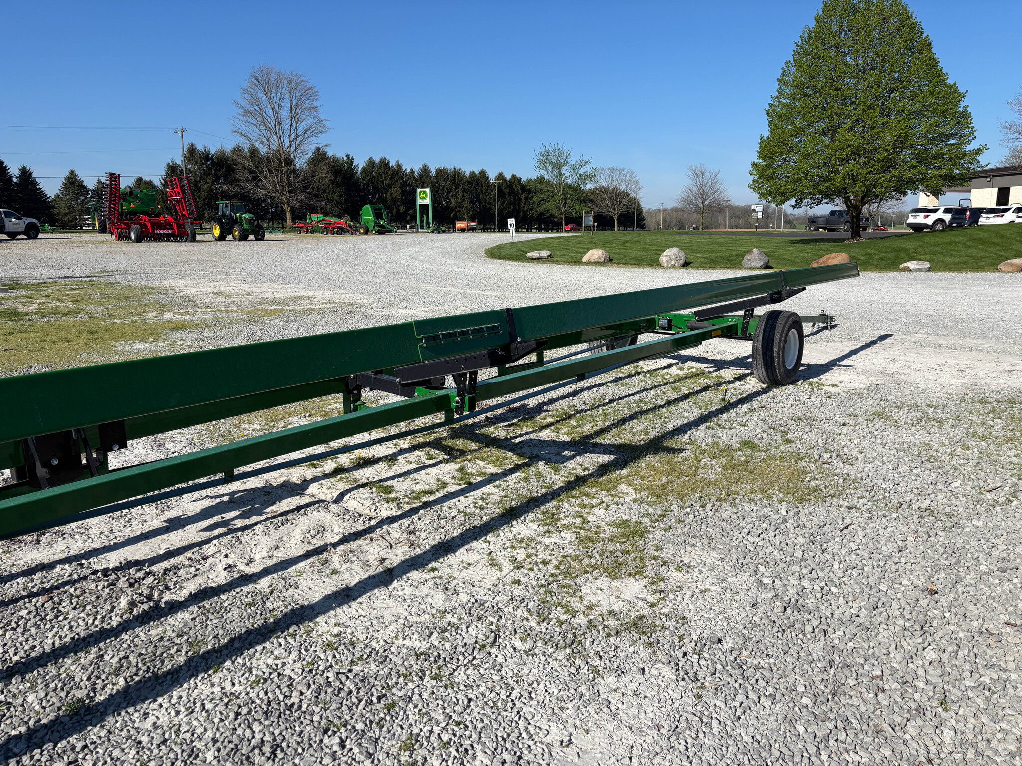 Used -- Unverferth AWS-48 Header carts at Koenig Equipment in Urbana, OH - PhotoXL3