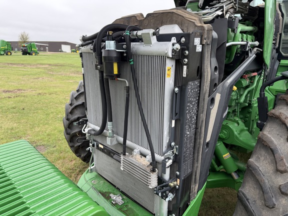 2023 John Deere 8R 410 - Photo19
