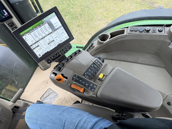 2023 John Deere 8R 410 - Photo32