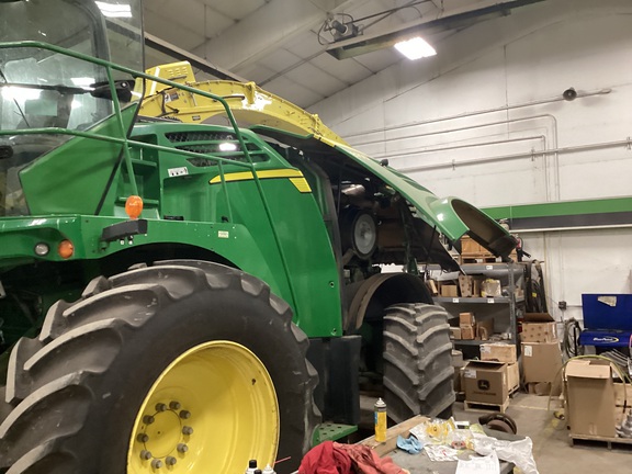 2016 John Deere 8700 - Photo11