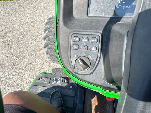 2022 John-Deere 3038E