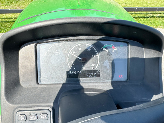 2022 John-Deere 3038E