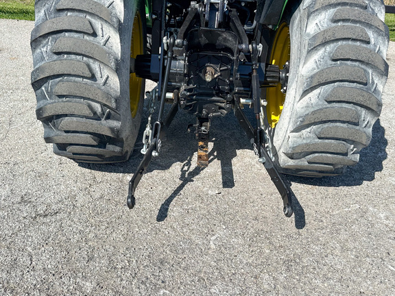 2022 John-Deere 3038E