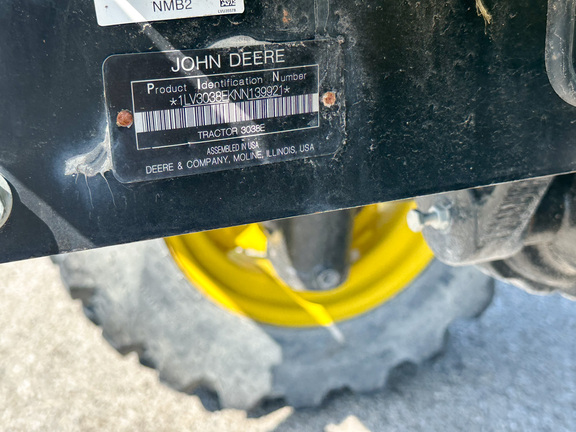 2022 John-Deere 3038E