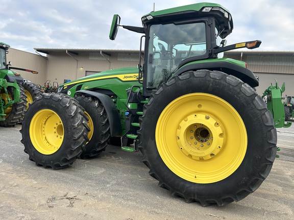 2025 John Deere 8R 340 Photo 5