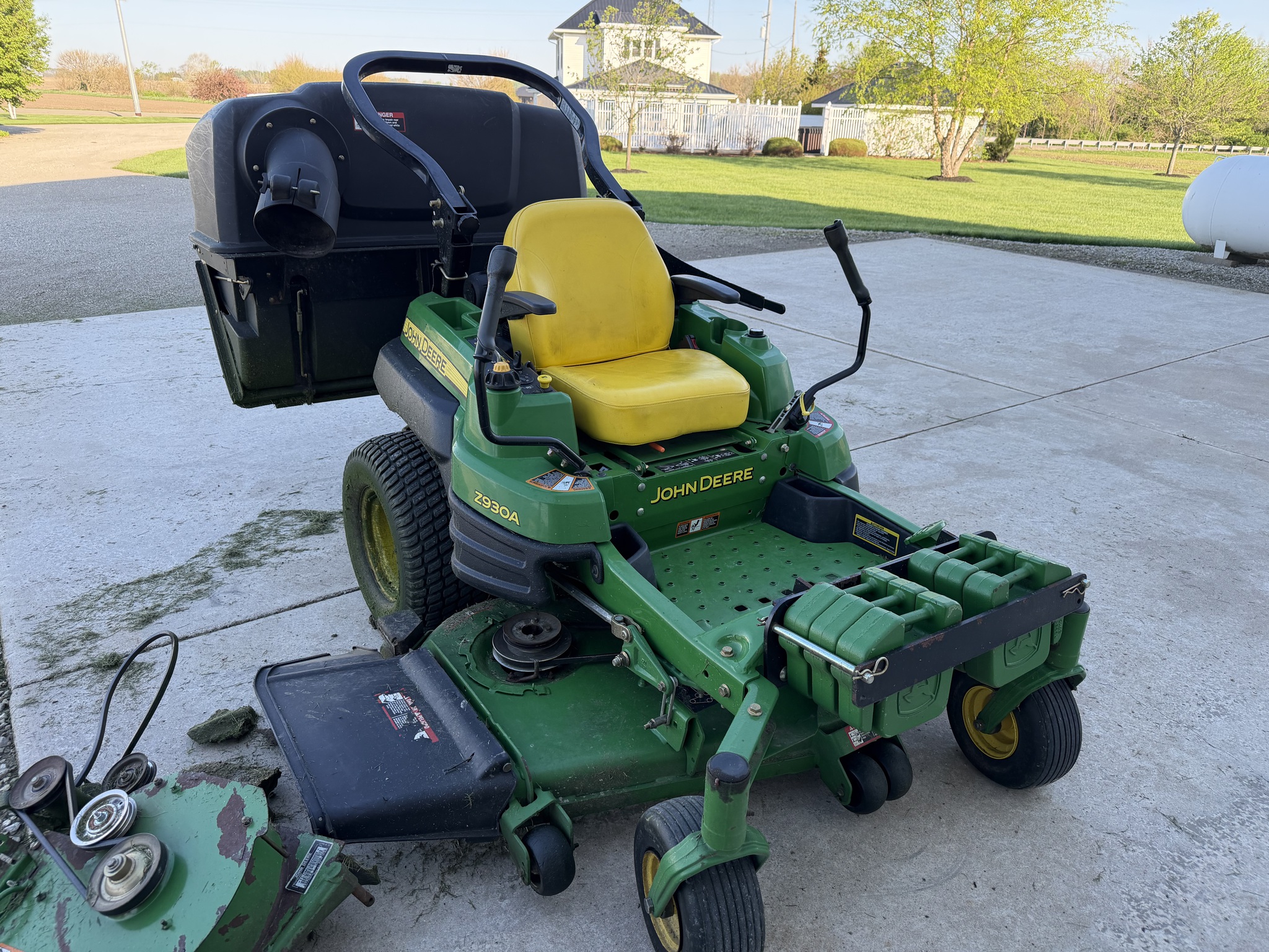 2010 John Deere Z930A Image 5