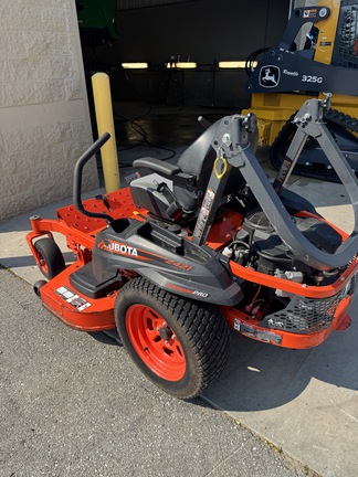 2017 Kubota Z421