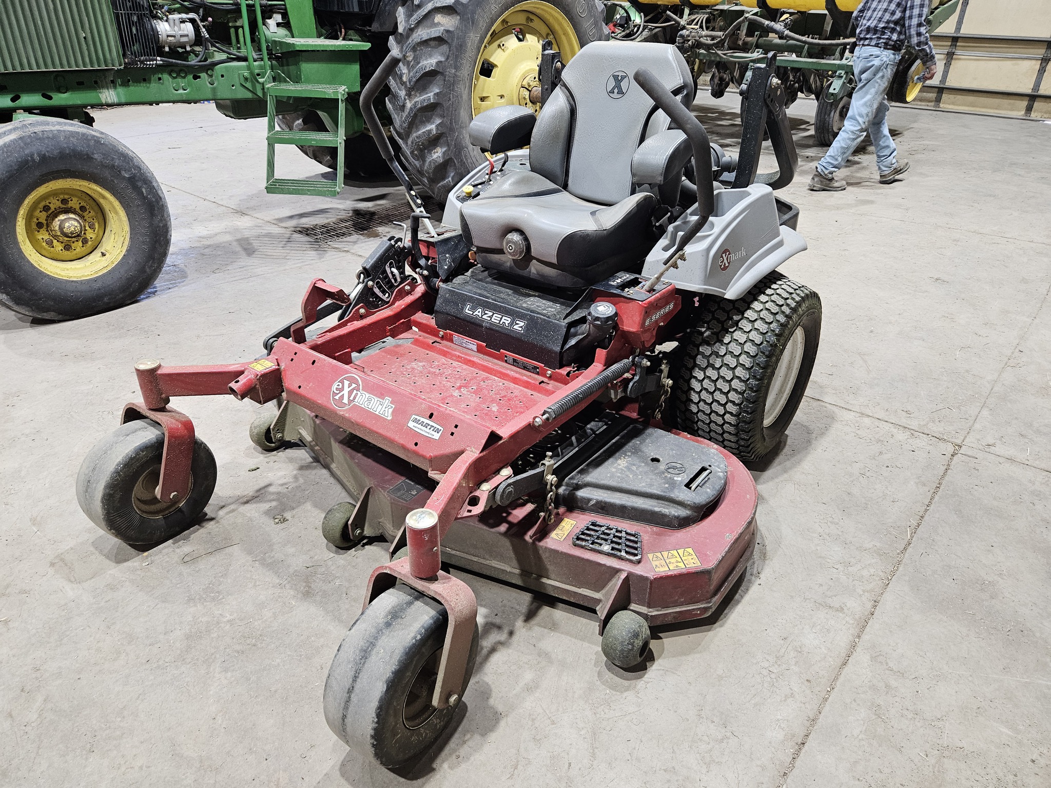  2022 Exmark LZE801CKA604A1 at Heritage Tractor in Lexington, IL