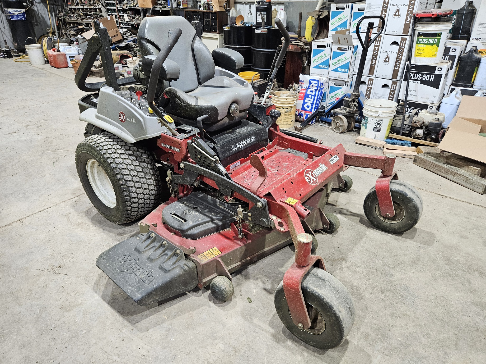  2022 Exmark LZE801CKA604A1 at Heritage Tractor in Lexington, IL