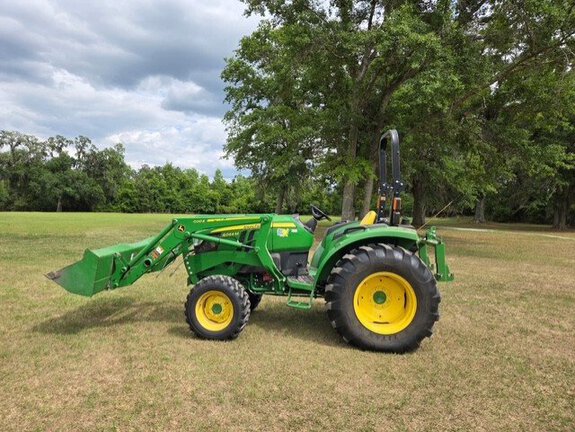 2018 John Deere 4044M