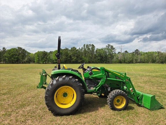 2018 John Deere 4044M-3