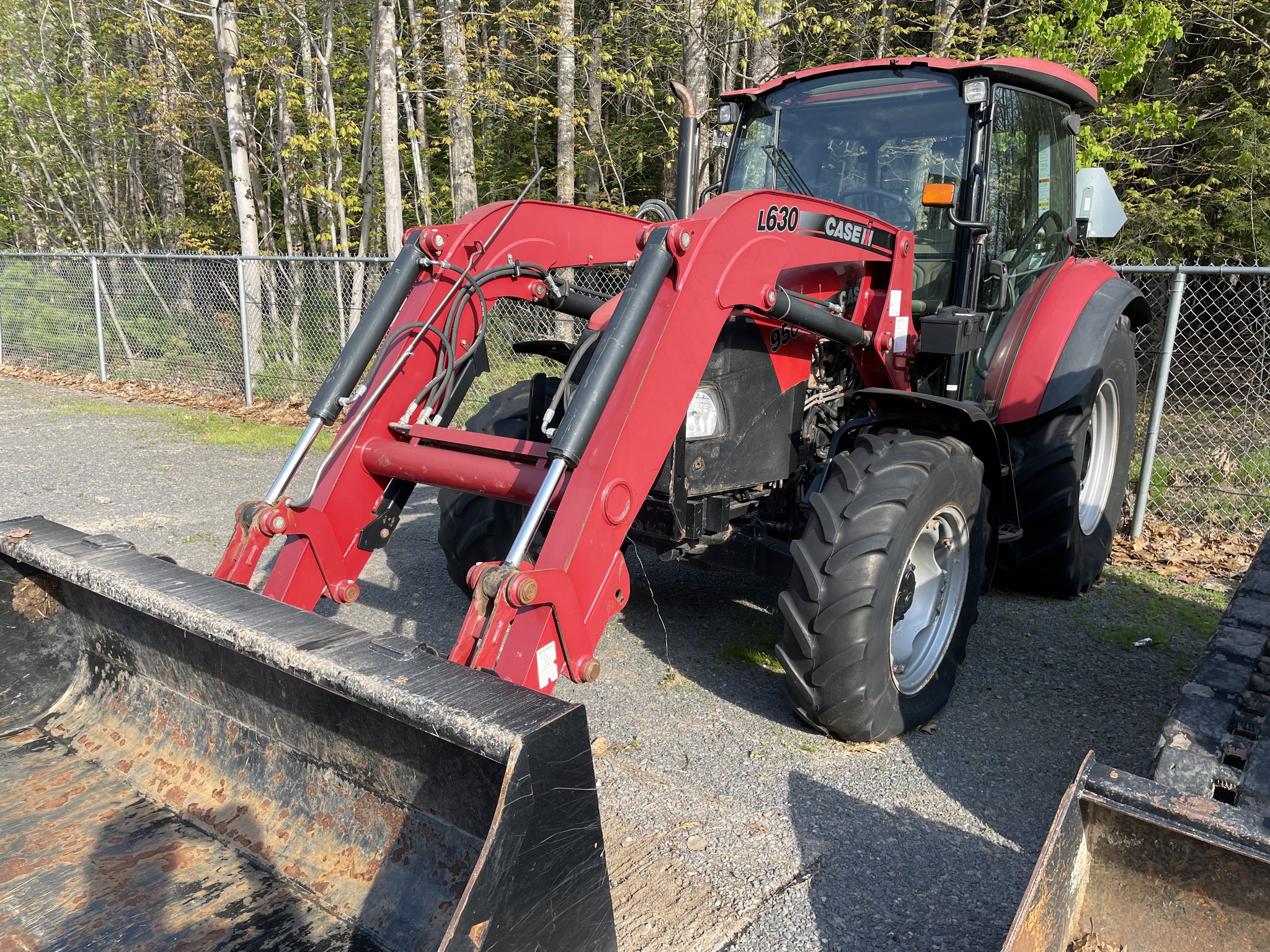 2017 Case IH Farmall 95C Pltfrm Image 1