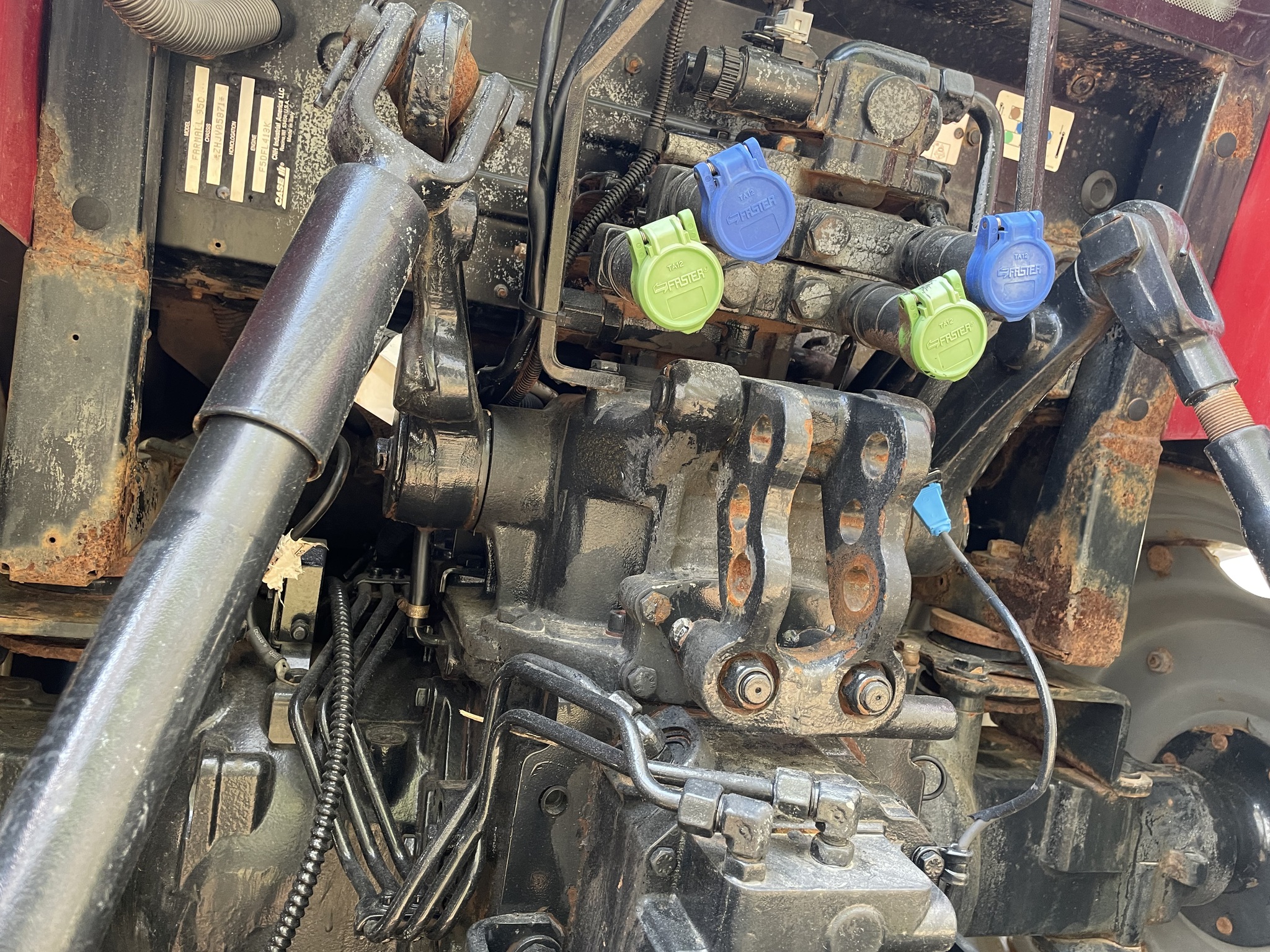 2017 Case IH Farmall 95C Pltfrm Image 17