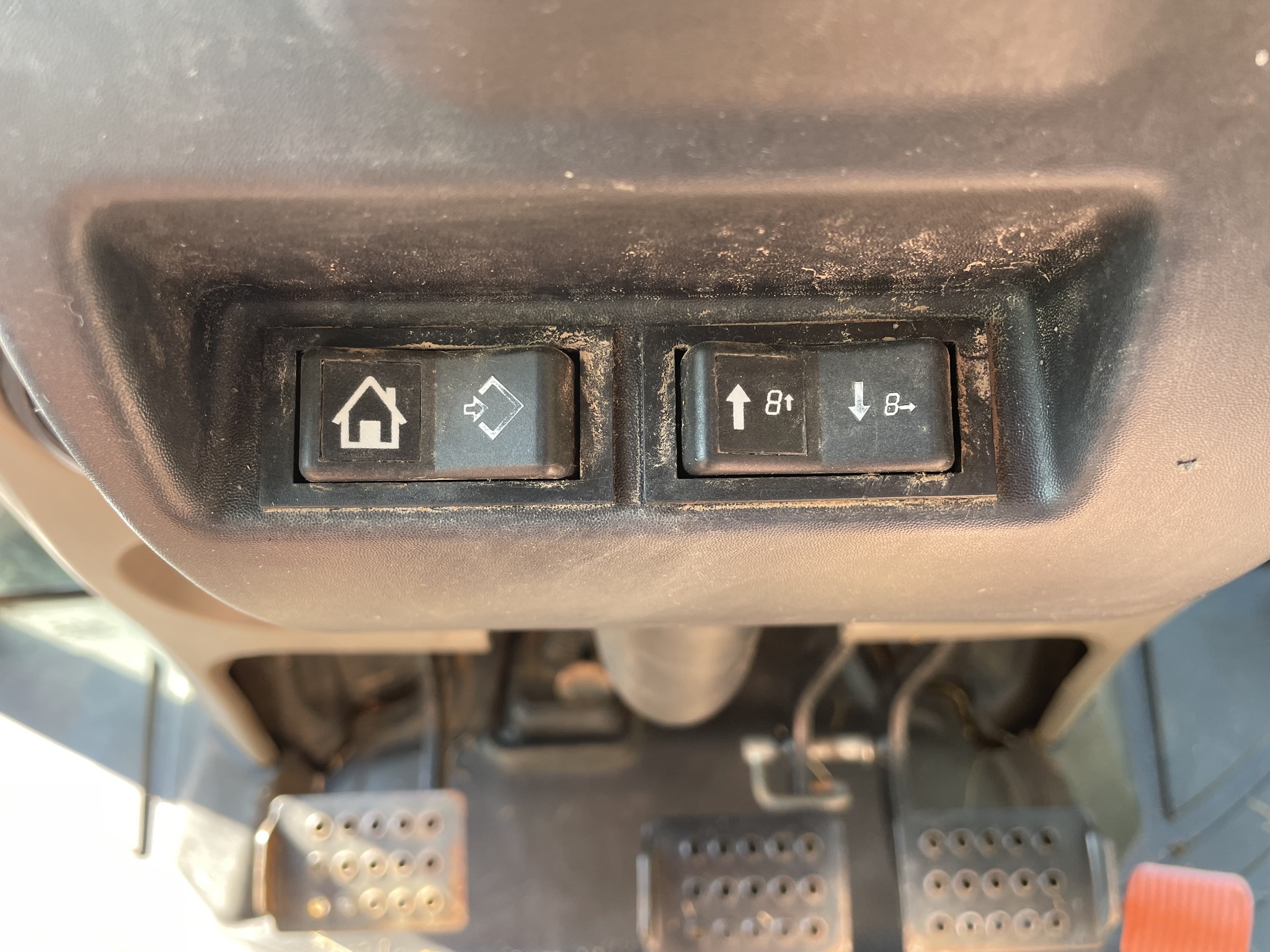 2017 Case IH Farmall 95C Pltfrm Image 23