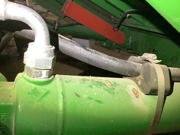 Photo of 2015 John Deere S680