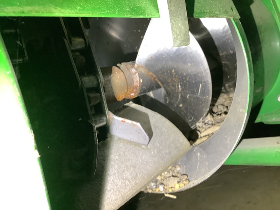 Photo of 2015 John Deere S680