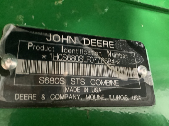 Photo of 2015 John Deere S680