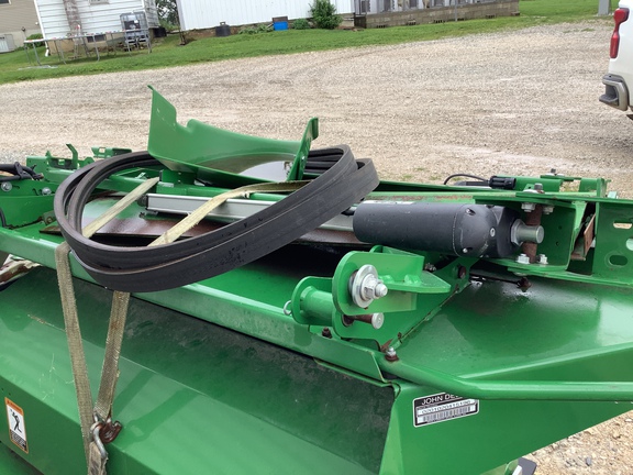 Photo of 2015 John Deere S680