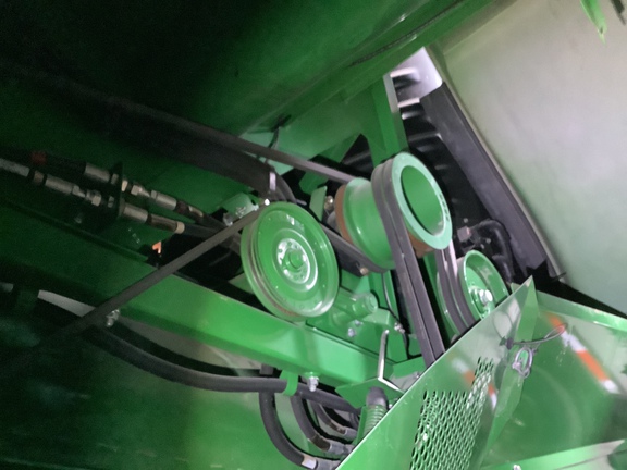 Photo of 2015 John Deere S680