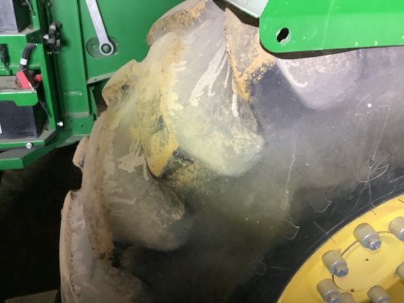 Photo of 2015 John Deere S680