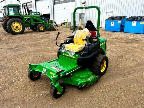 Photo of 2011 John Deere 997