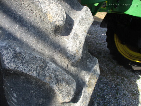 Photo of 2024 John Deere 600R