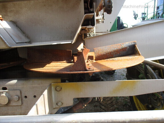Photo of 2024 John Deere 600R