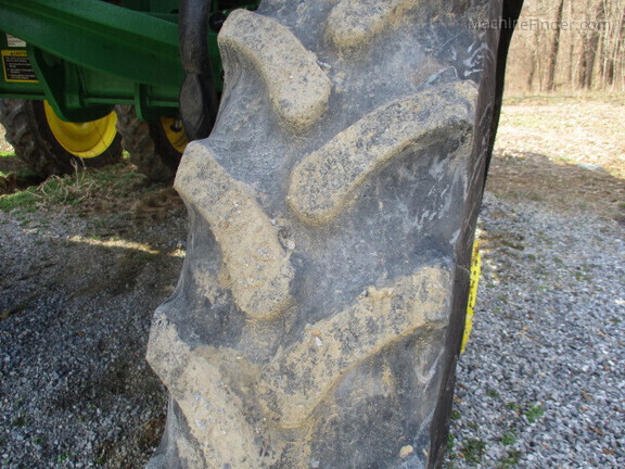 Photo of 2024 John Deere 600R