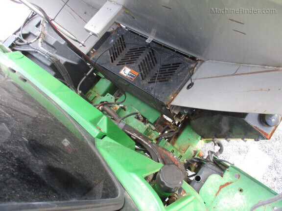 Photo of 2024 John Deere 600R