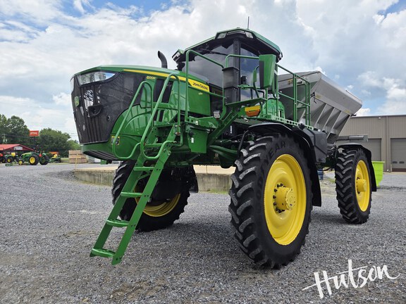 Photo of 2024 John Deere 600R
