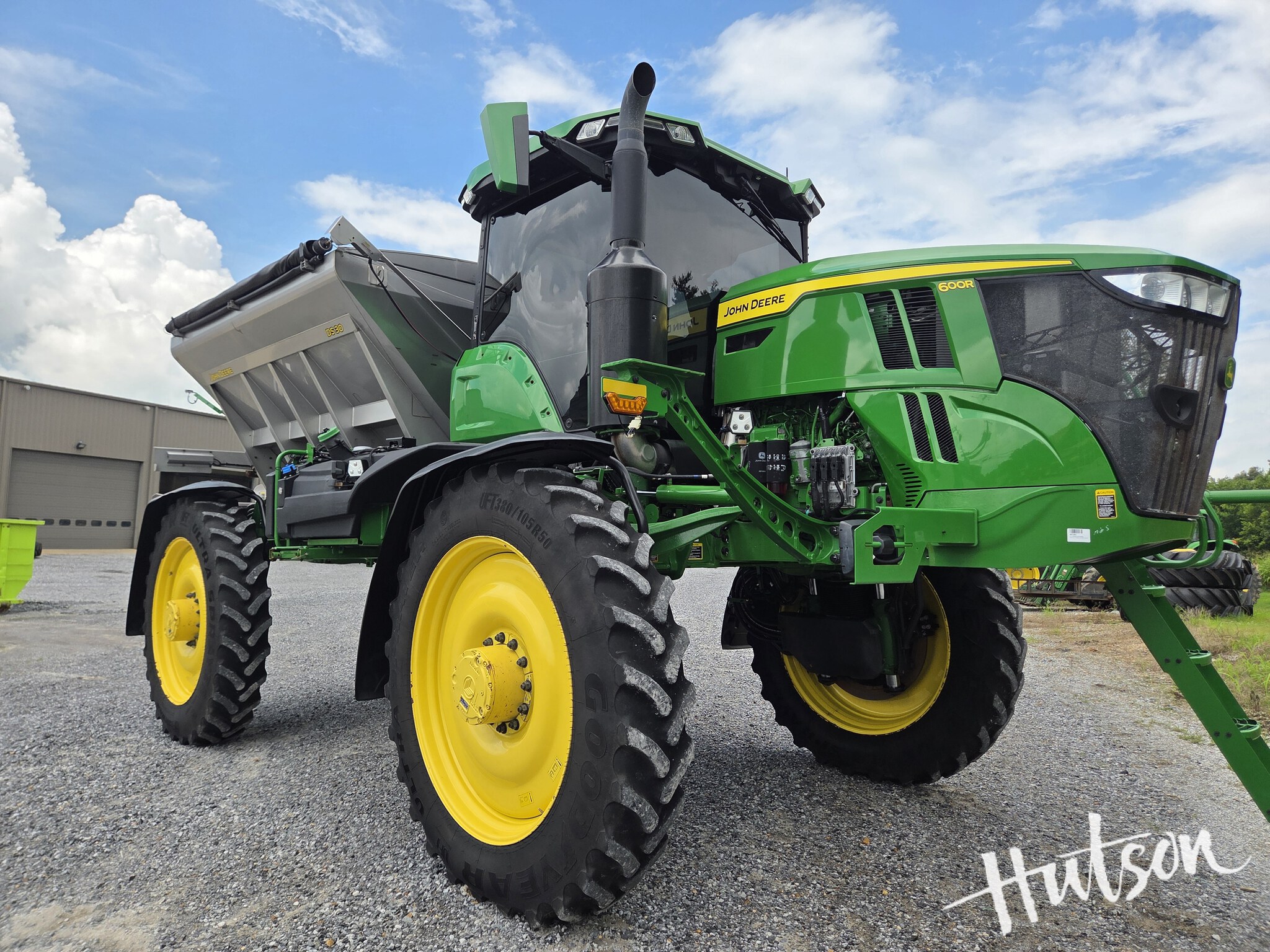 2024 John Deere 600R