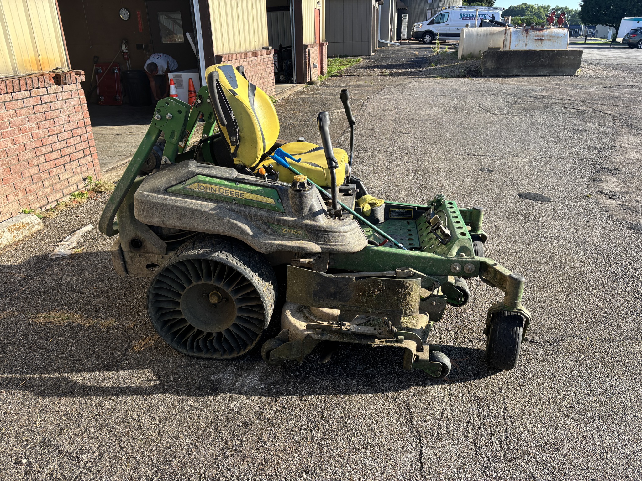 Used 2021 John Deere Z930R Zero Turn Mowers at Koenig Equipment in Franklin, IN - PhotoXL8