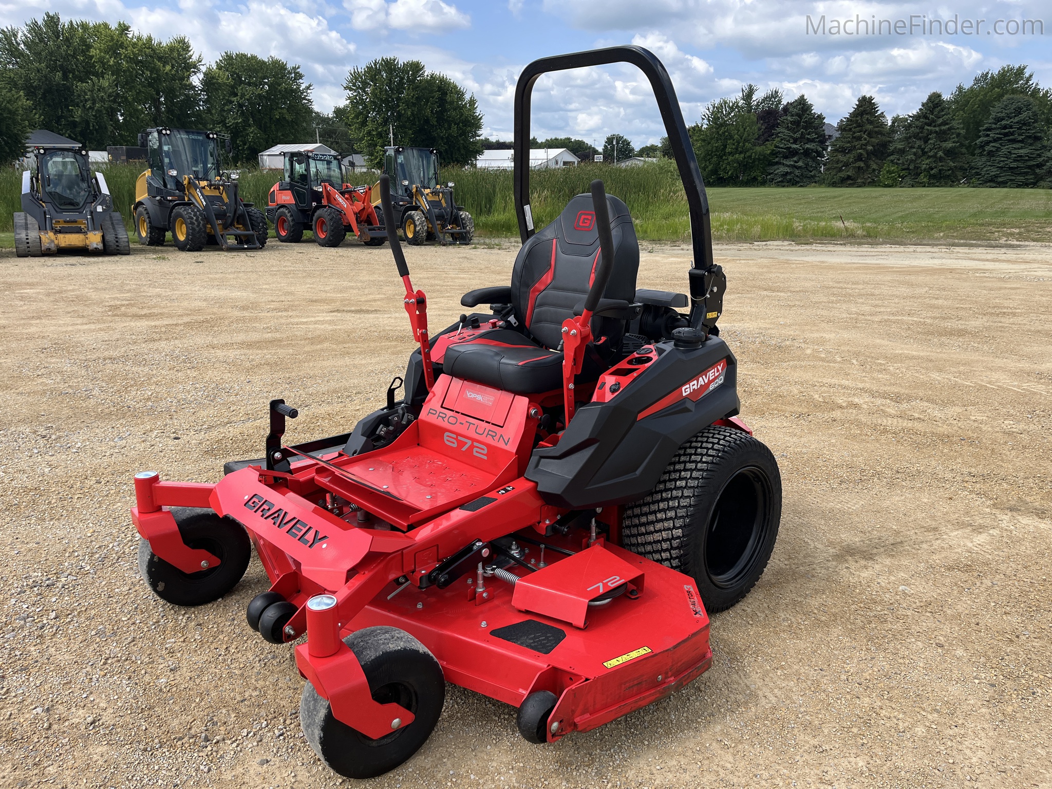 2025 Gravely Pro-Turn 672 | Zero-Turn Mowers | MachineFinder