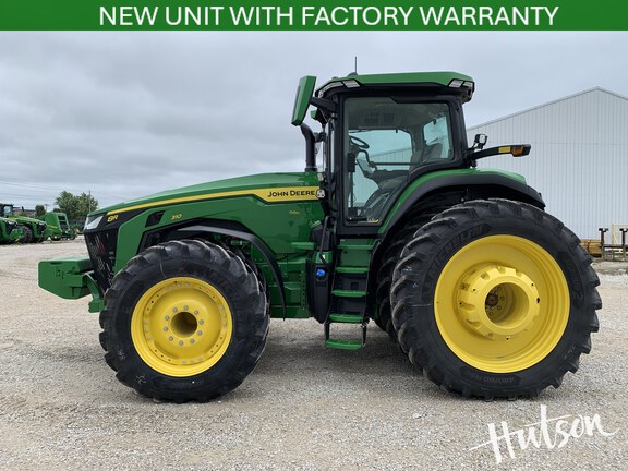 Photo of 2025 John Deere 8R 310