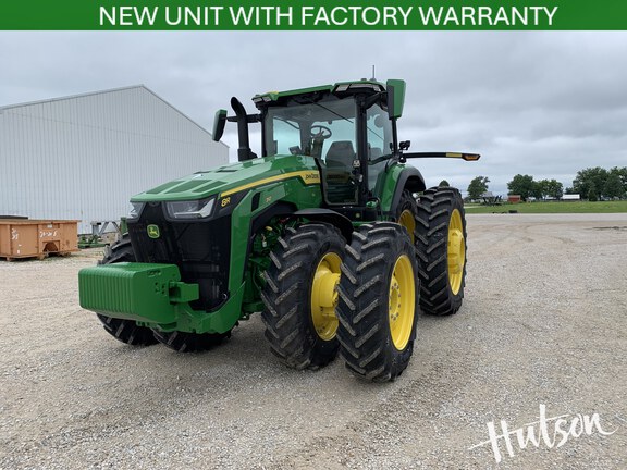 Photo of 2025 John Deere 8R 310