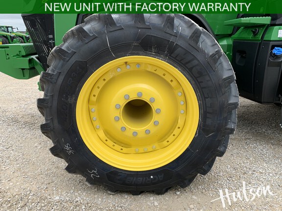 Photo of 2025 John Deere 8R 310