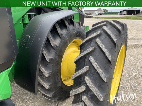 Photo of 2025 John Deere 8R 310
