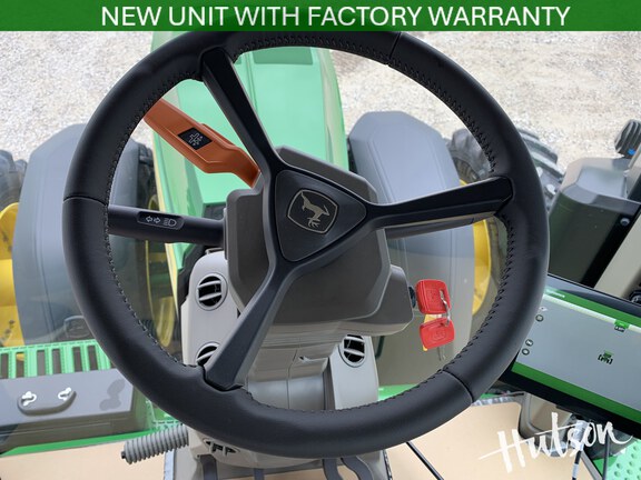 Photo of 2025 John Deere 8R 310