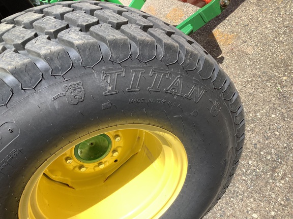 Photo of 2019 John Deere 4052R