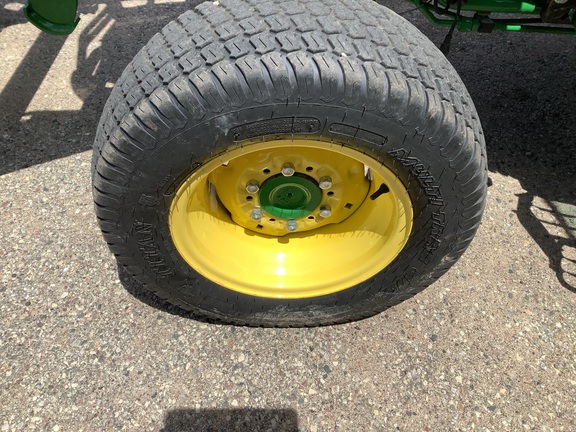 Photo of 2019 John Deere 4052R