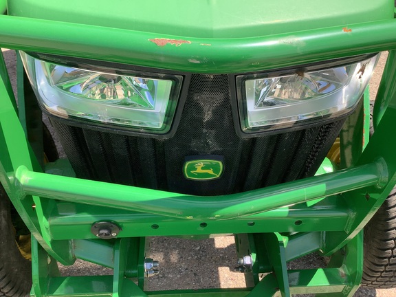 Photo of 2019 John Deere 4052R